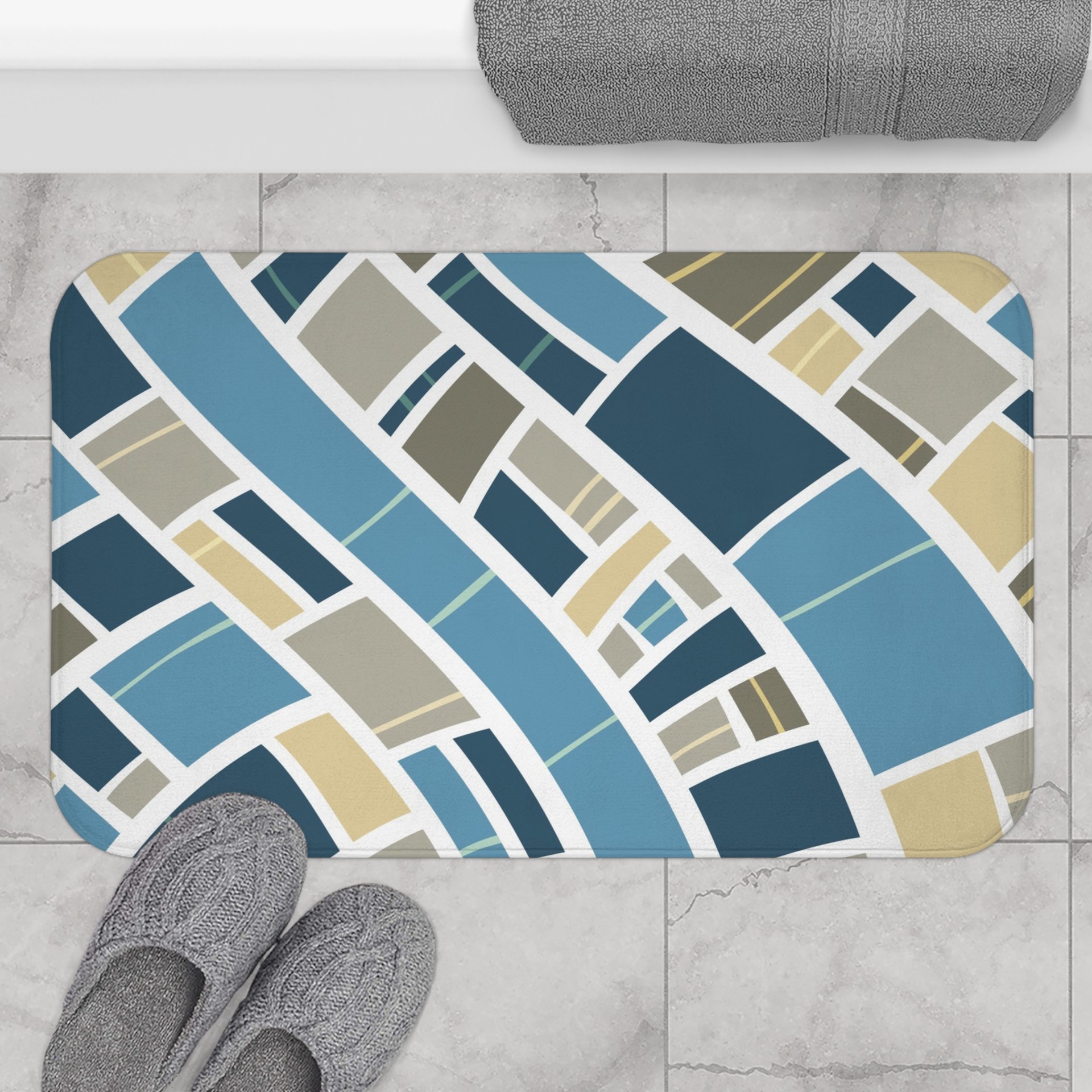 Modern Mosaic large bath mat